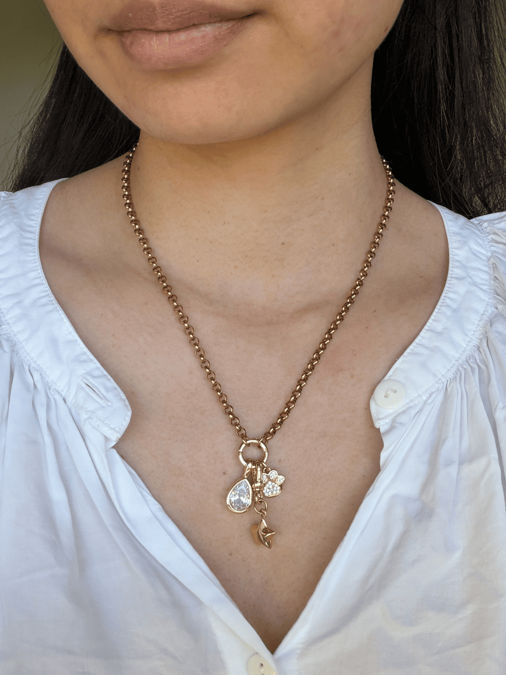 Archie Round Charm Clasp Necklace - Belcher Chain