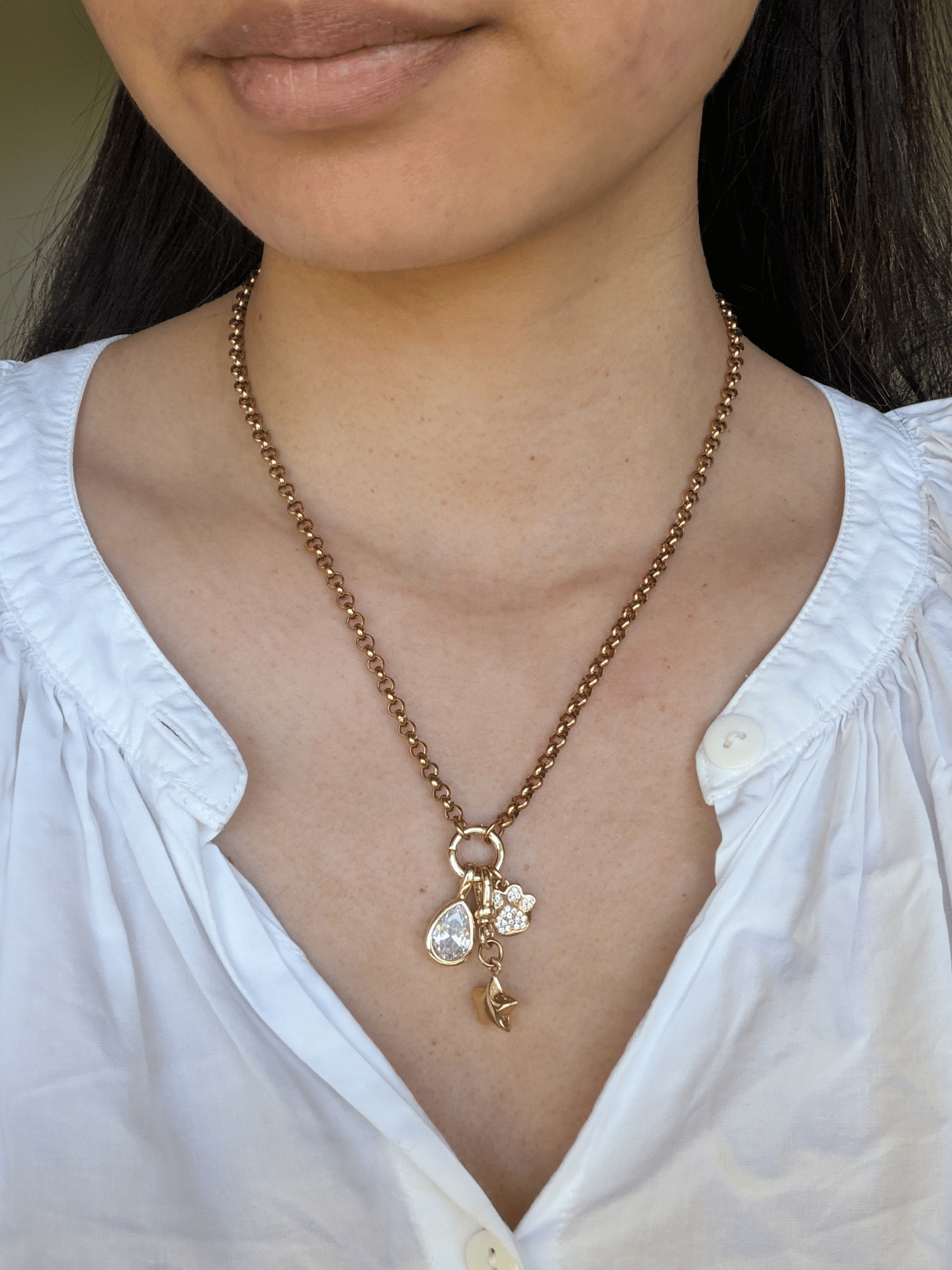 Archie Round Charm Clasp Necklace - Belcher Chain