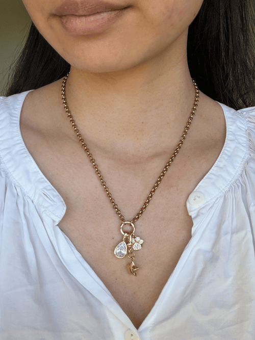 Archie Round Charm Clasp Necklace - Belcher Chain