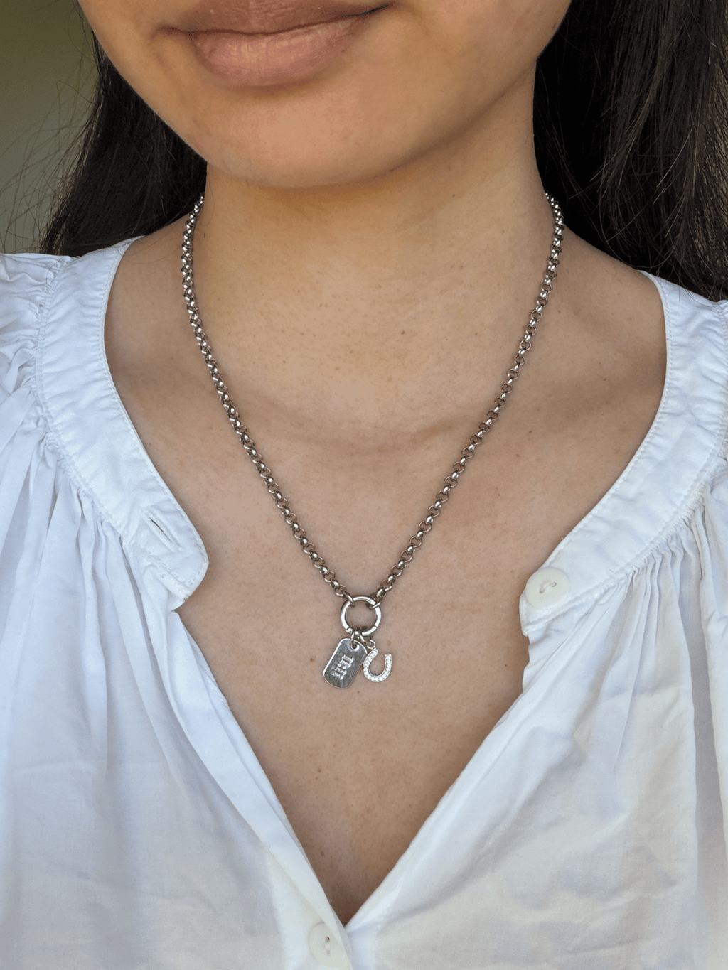 Archie Round Charm Clasp Necklace - Belcher Chain